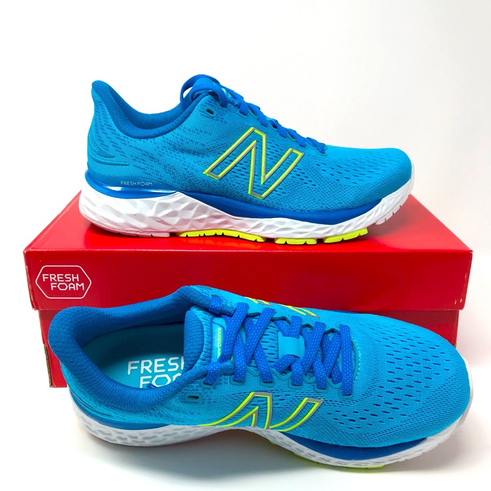 NEW Wmns New Balance FreshFoam 880 v11 Running